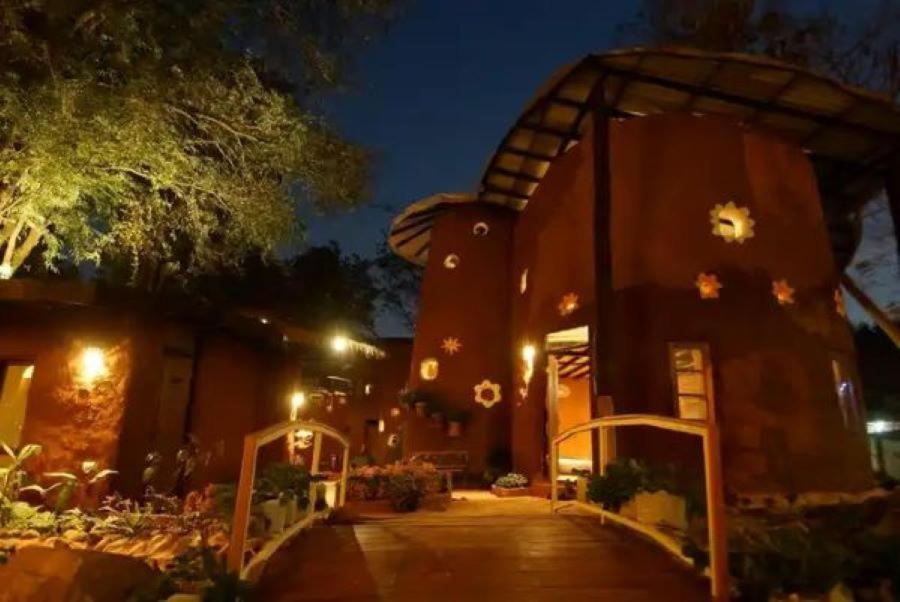 Hern Lhin Natural Resort Ban Pong  Exterior photo