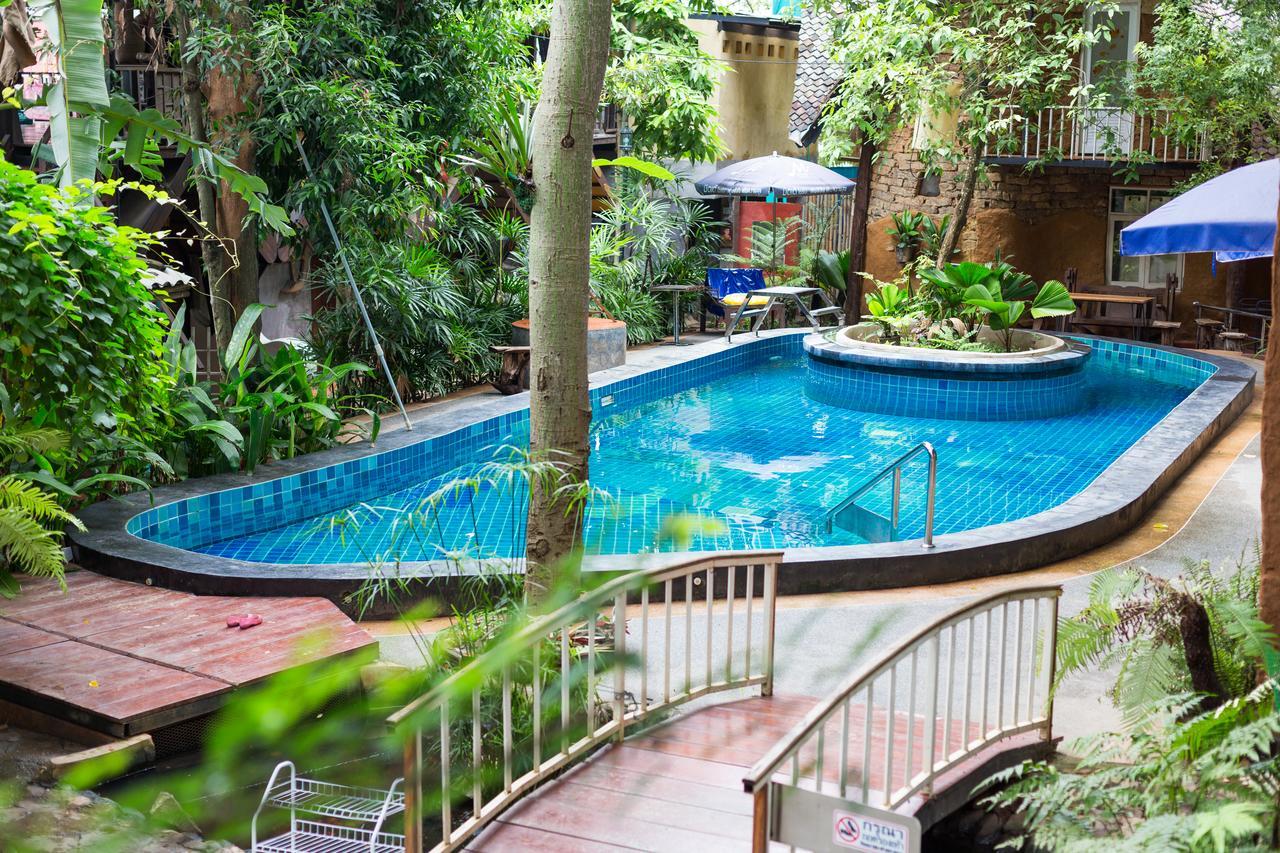 Hern Lhin Natural Resort Ban Pong  Exterior photo
